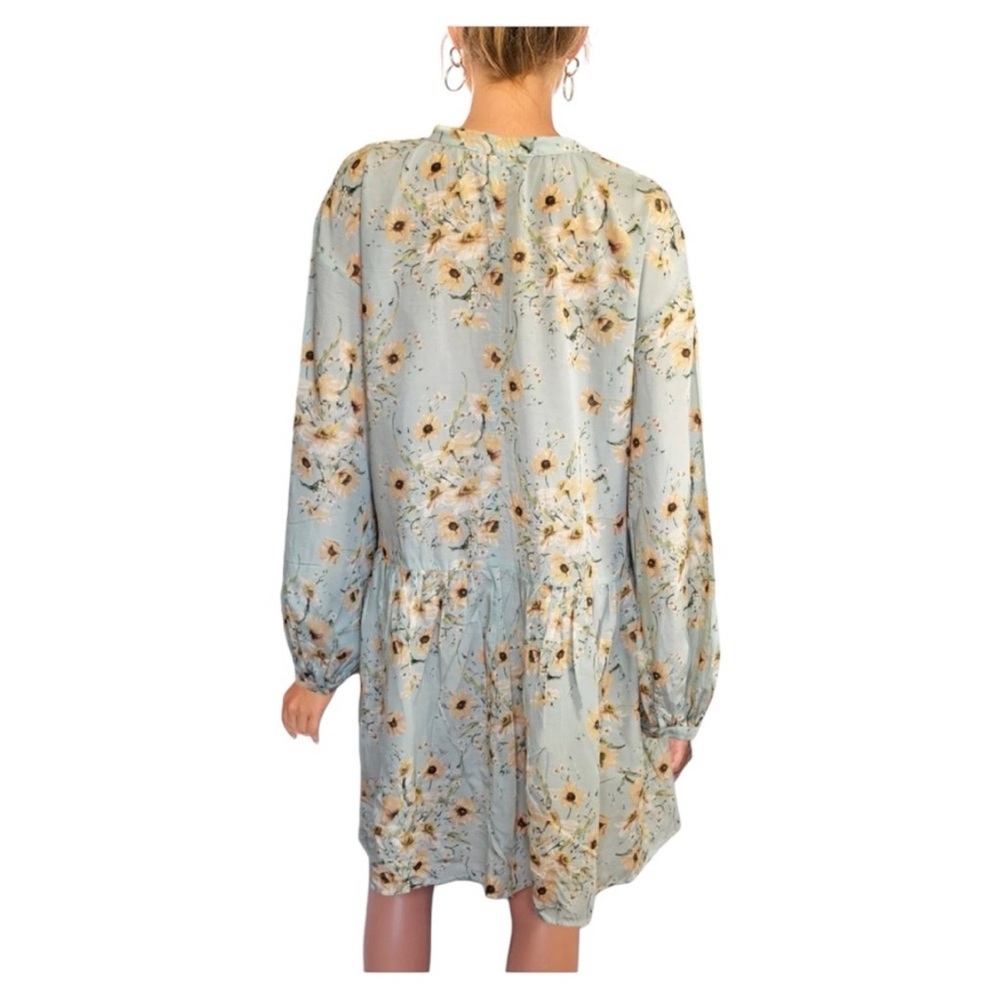 H&M Floral mini Dress - Picture 2 of 4